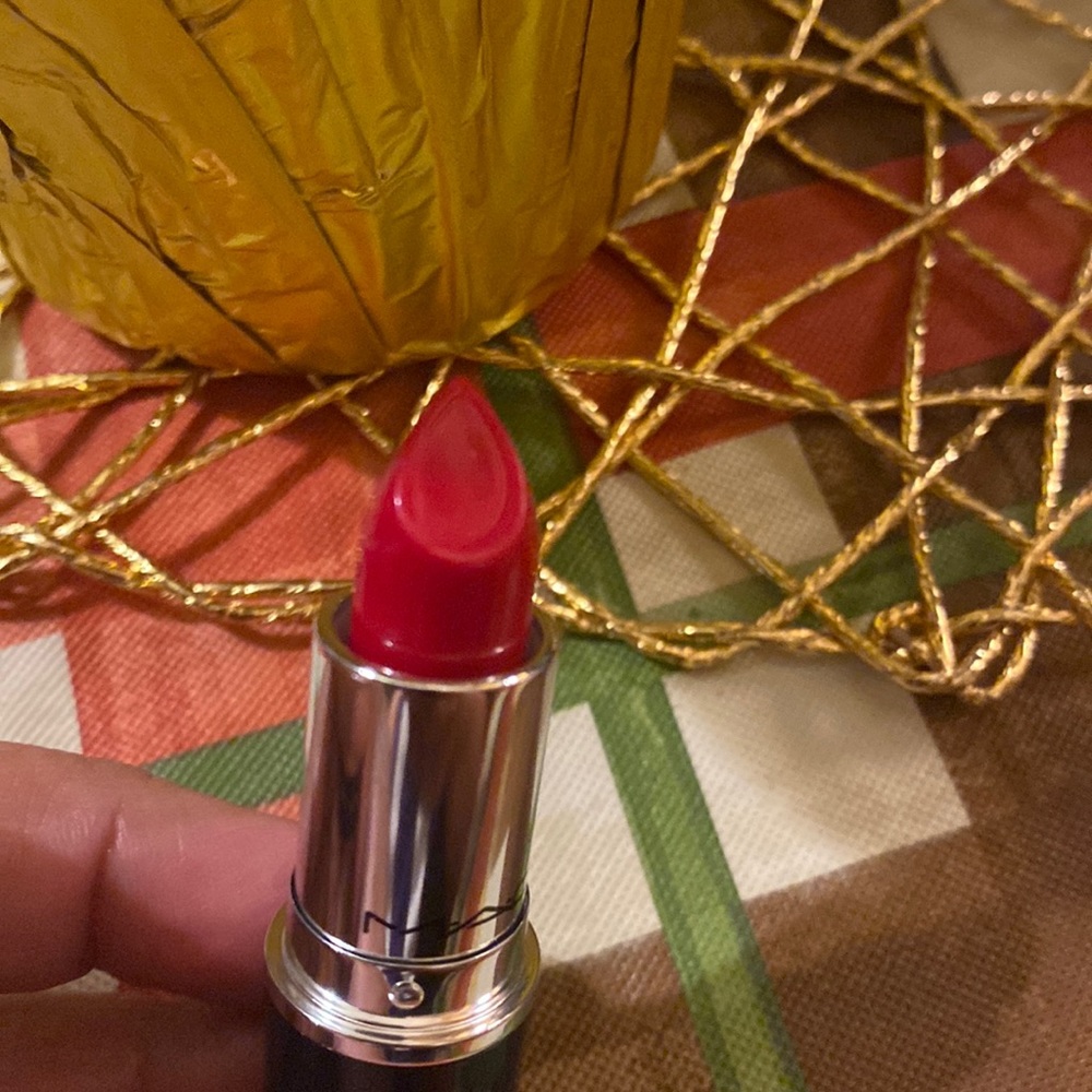 NWT MAC Lustreglass lipstick Pink Big 546